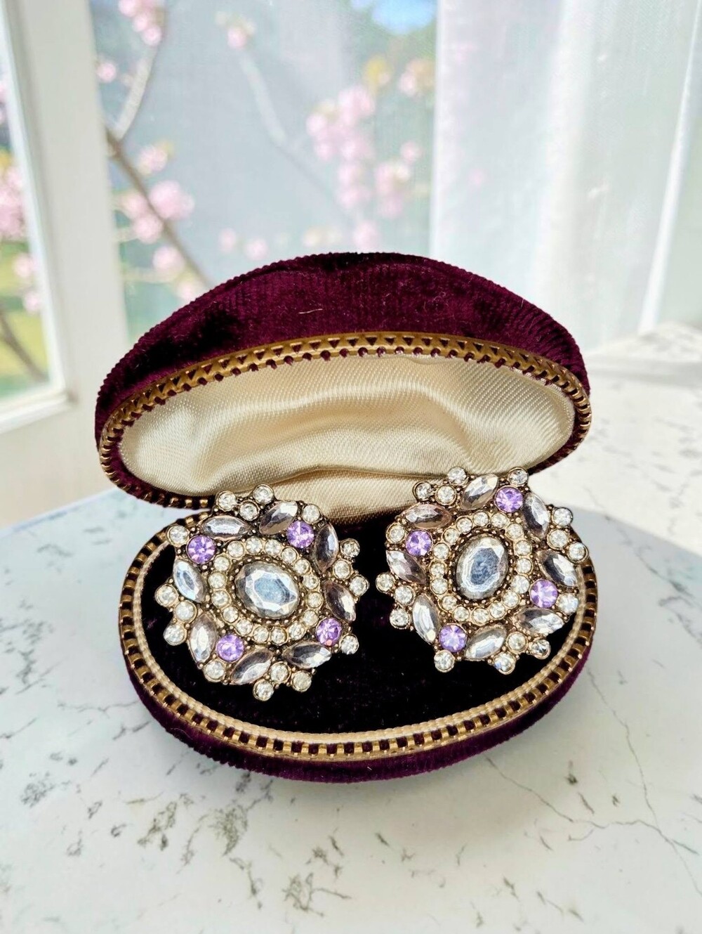 Vintage Light Lavender Rhinestone Earrings